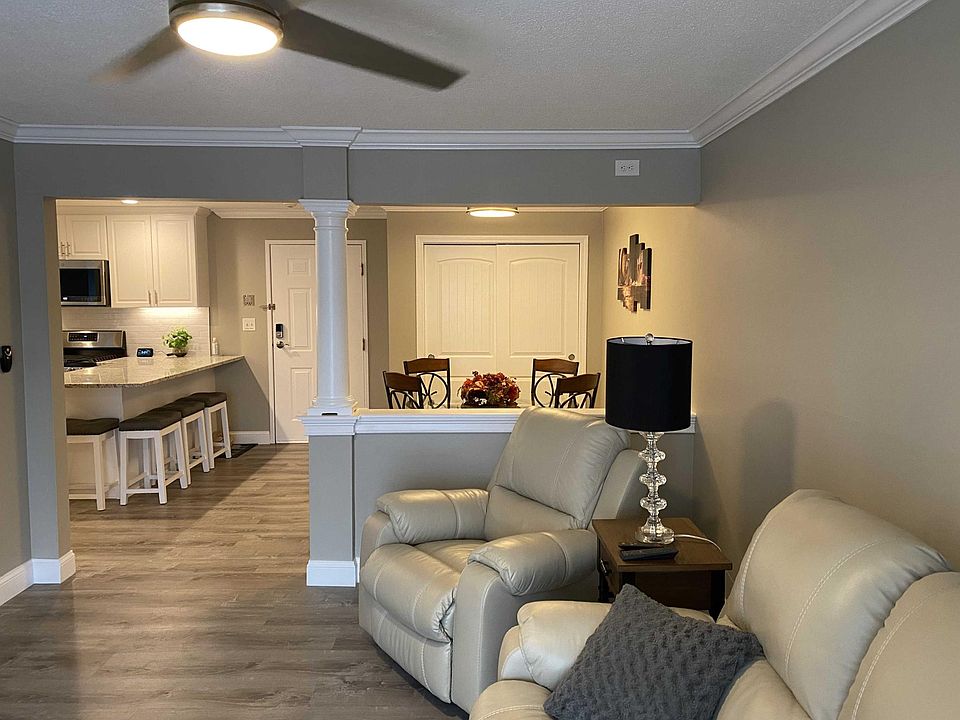 1st image of 3 New Haven Dr #306