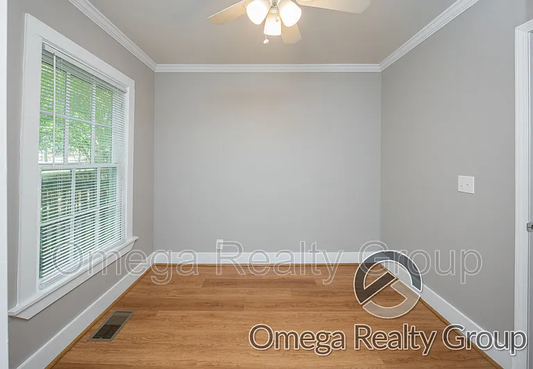 2104 Yancey Ave — Photo 21