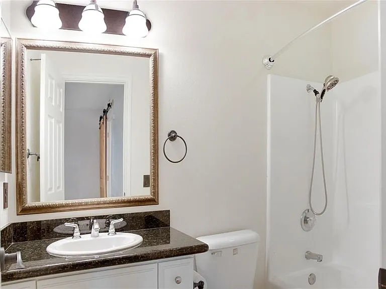 5049 Los Morros Way — Photo 8