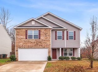 5026 Black Forest Dr, Greensboro, NC 27405