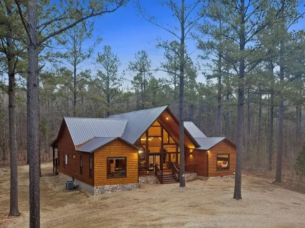 183 N Fork Trl, Broken Bow, OK 74728