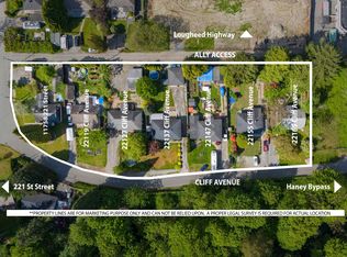 22165 Cliff Ave, Maple Ridge, BC V2X2L4