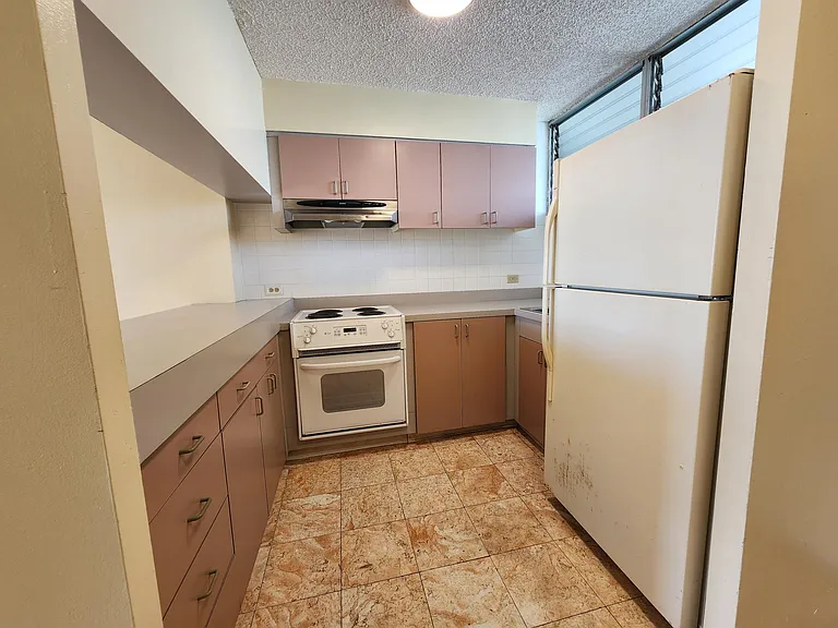 555 University Ave #3401 — Photo 7