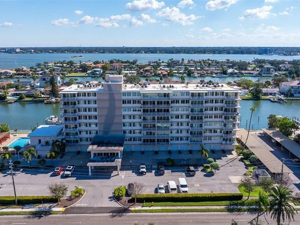 223 Island Way #3F, Clearwater, FL 33767