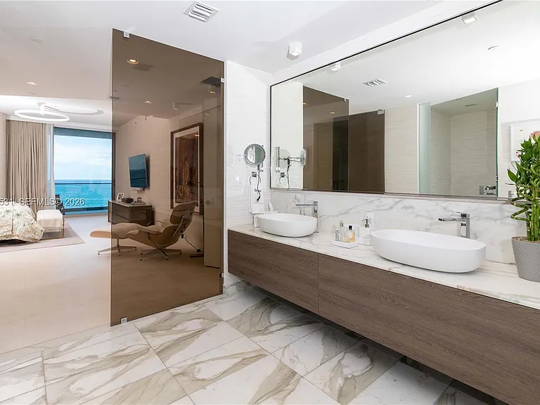 10201 E Collins Ave #1002 — Photo 26