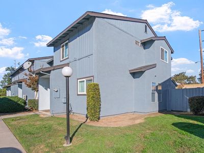 580 Pirinen Ln APT E, Modesto, CA, 95354