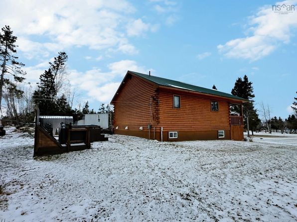 1120 Sand Point Rd #8, Colchester, NS B0K 1V0
