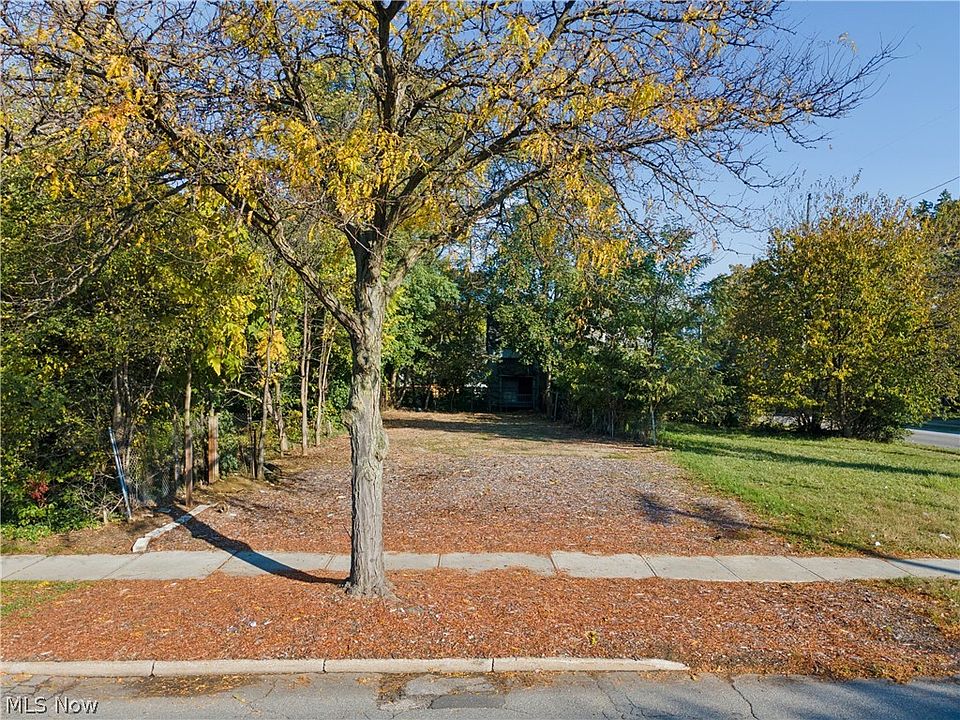 2nd image of 9215 Wade Park Ave