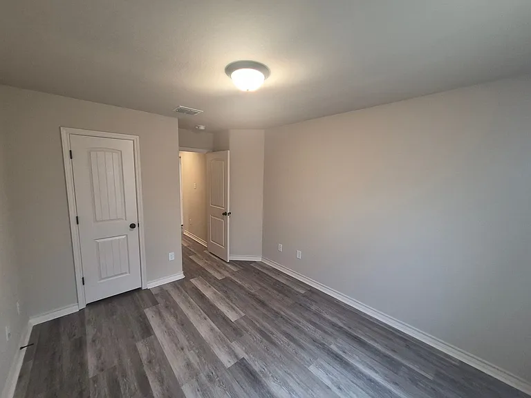 6858 Lakeview Dr #101 — Photo 20