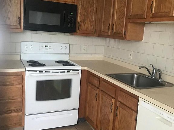 2nd image of 1302 N French St #E