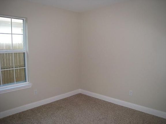 5th image of 2856 Beasley Dr