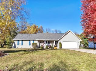 2164 Elvira Way, Suamico, WI 54313