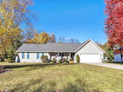 2164 Elvira Way, Suamico, WI, 54313