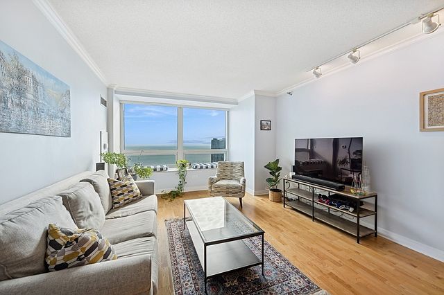 1st image of 512 N McClurg Ct APT 4606