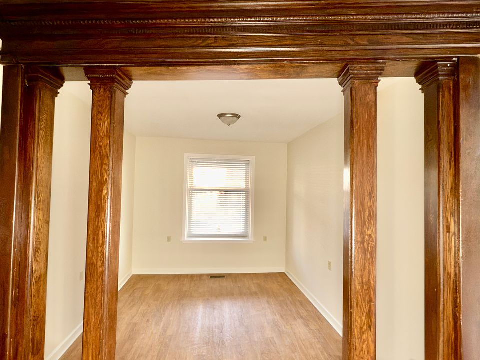 Living room/dining room