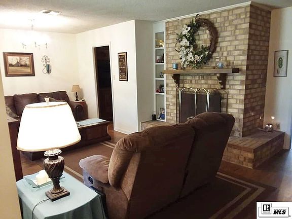 4th image of 10 Pinkston Cres