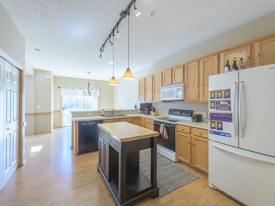 1st image of 13710 54th Ave N APT 312
