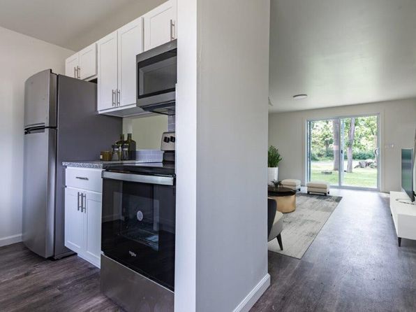 High Acres Apartments and Townhomes | 5111 Ball Rd, Syracuse, NY