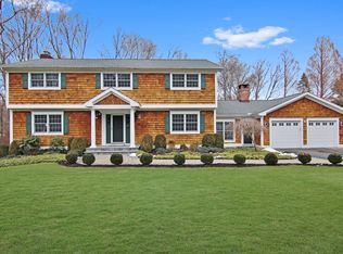 199 Woodbine Rd, Stamford, CT 06903