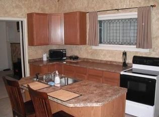 1466 Lauderdale Ave, Lakewood, OH 44107