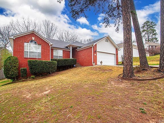 2nd image of 22 Springridge Dr