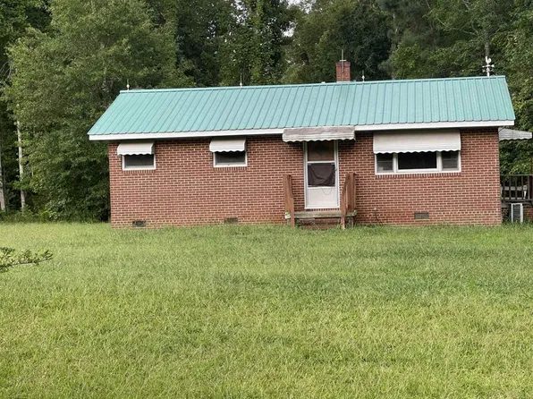 847 Old Sanford Rd, Moncure, NC 27559