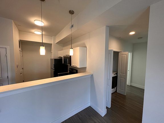 3rd image of 19 Newport Ave #312