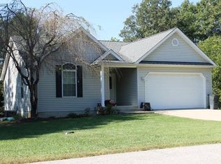 96 Catbird Rd, Brandenburg, KY 40108