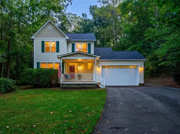 2026 Thoroughbred Dr, Hillsborough, NC 27278