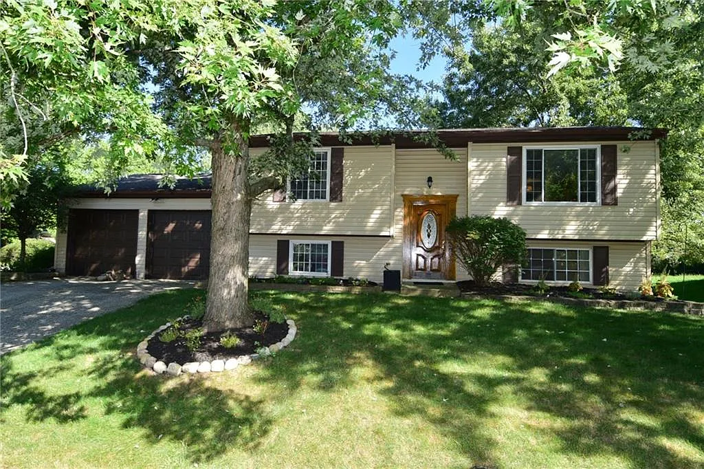 11326 E Bremerton Cir photo 1