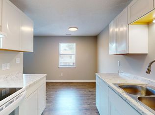 Caldwell Court, Greenville, NC 27834