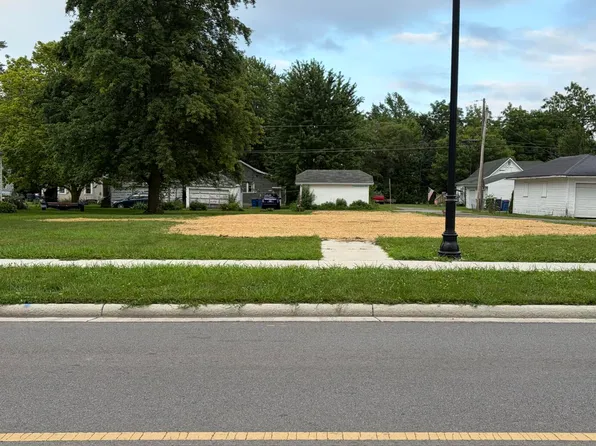 484 S Main St, Delphos, OH 45833