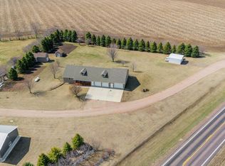 46991 246th St, Dell Rapids, SD 57022