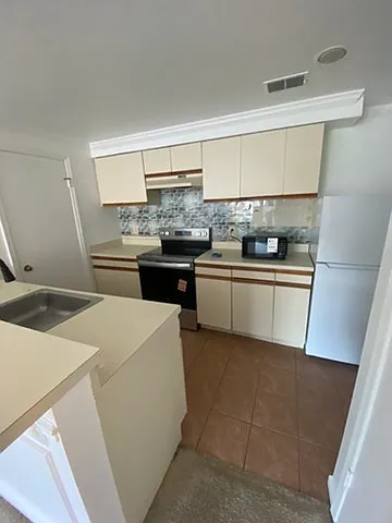4351 Pembrook Village Dr #41 — Photo 11