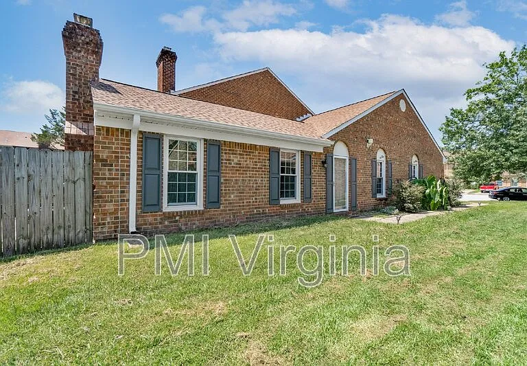 4809 Deming Ct — Photo 6