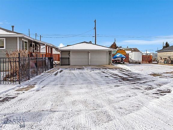 3rd image of 2541 S Main St