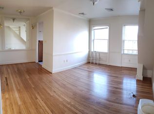 819 S Alfred St APT 4, Alexandria, VA 22314