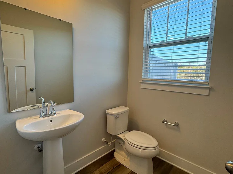 207 Skyuka St — Photo 6