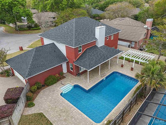 3rd image of 3341 Berkshire Ct