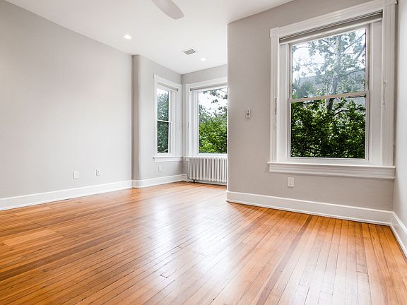 2nd image of 8 R St NW #1