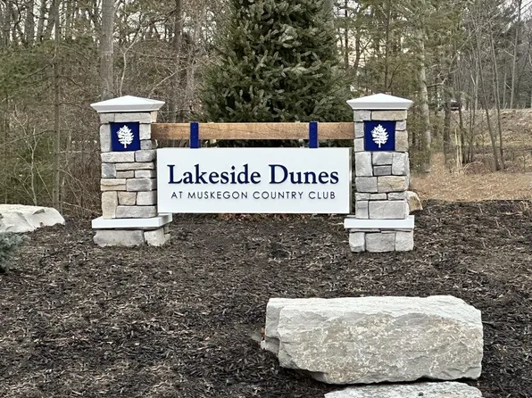 2880 Duneside Trl #13, Muskegon, MI 49441