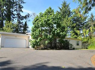 645 Indian Trail Ave, Depoe Bay, OR 97341