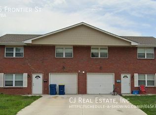 1105 Frontier St, Excelsior Springs, MO 64024