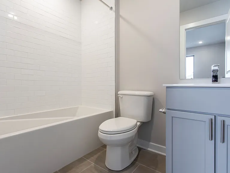 1227-29 N 7th St #3E — Photo 19