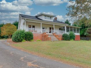 174 Banks Rd, Pickens, SC 29671