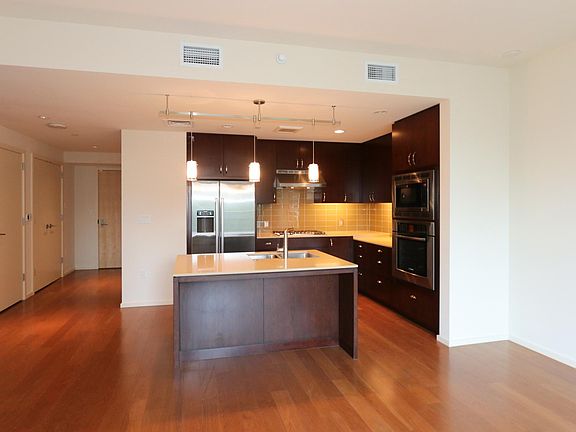 5th image of 35 E 100 S APT 501