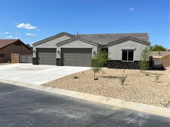 2929 Sidewheel Dr, Bullhead City, AZ 86429