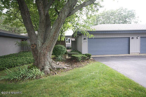 1st image of 6098 Parview Dr SE
