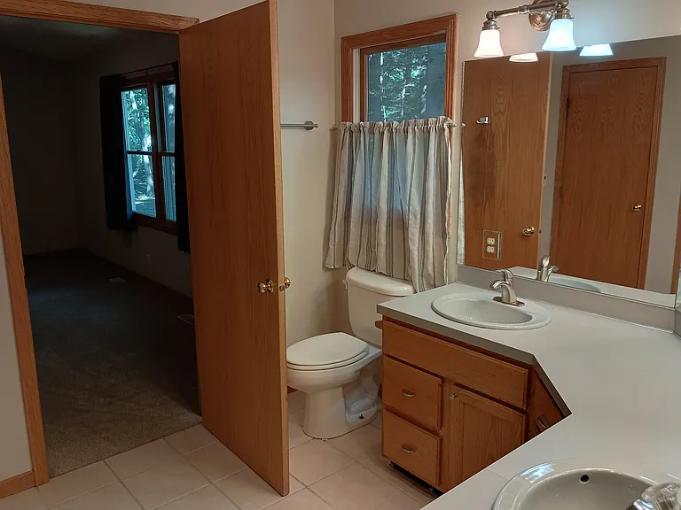 16137 Robbins Rd — Photo 18