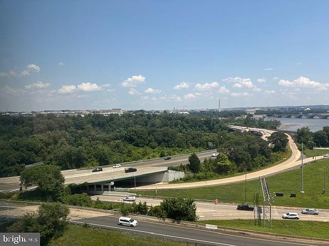 1st image of 1021 Arlington Blvd 1130